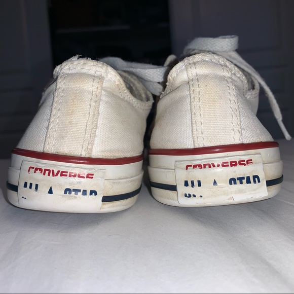 White Lowcut Converse - Picture 3 of 3